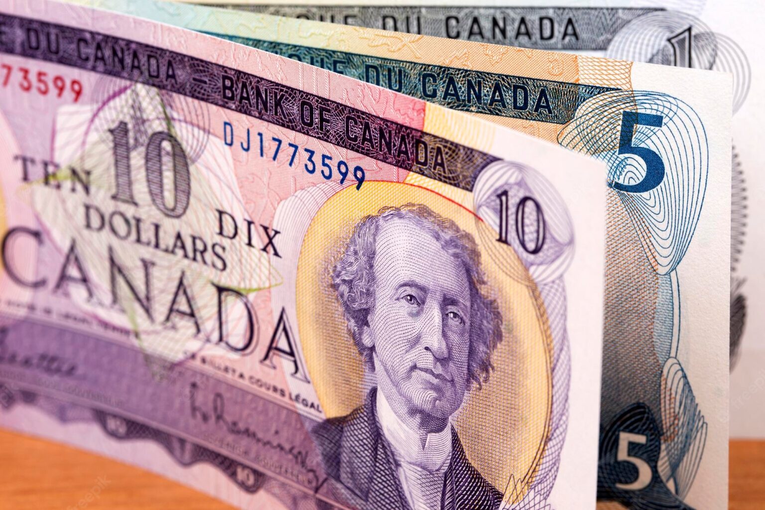 buy-canadian-dollar-get-canadian-dollar-online-31-6-51558537